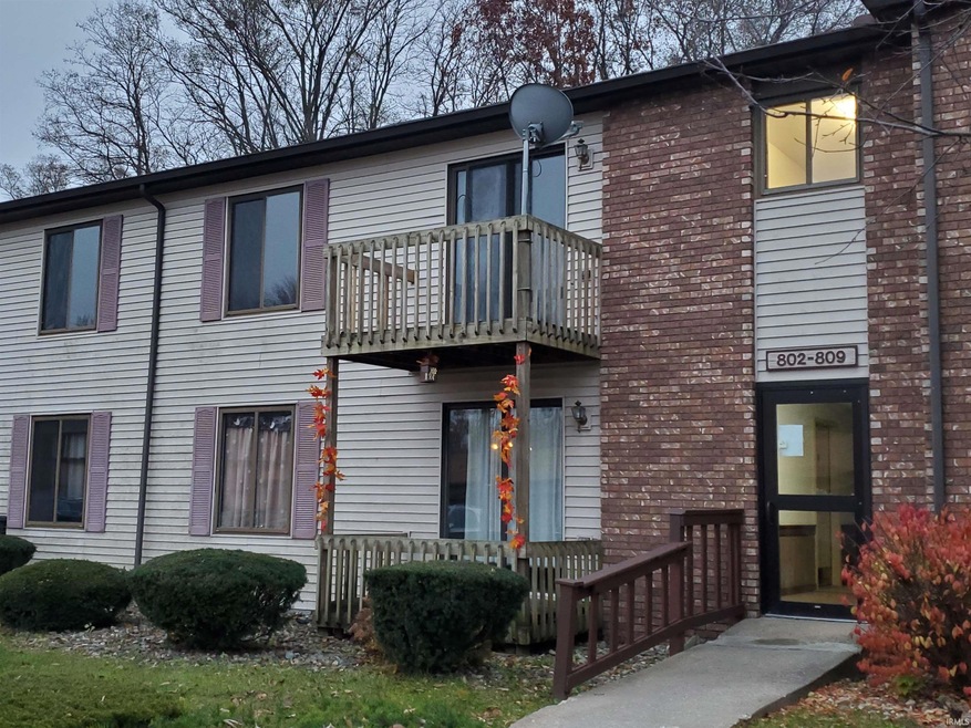 807 Clarinet Blvd E, Elkhart, IN 46516 - photo 1