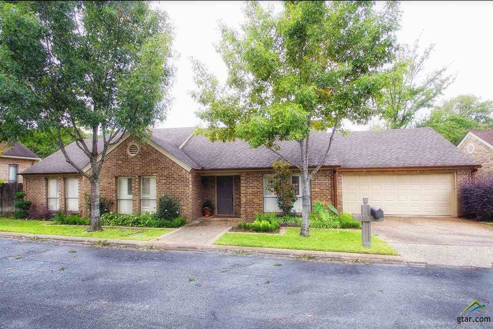 810 Bradley Ct, Tyler, TX 75703 - photo 1