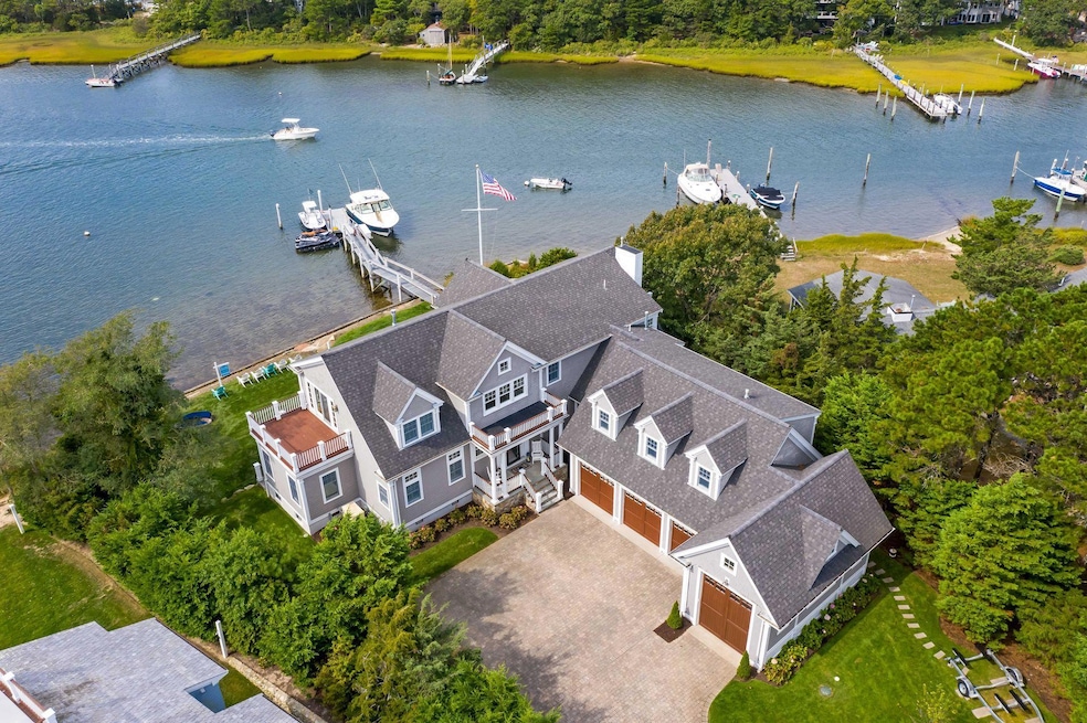 429 Monomoscoy Rd, Mashpee, MA 02649 - photo 1