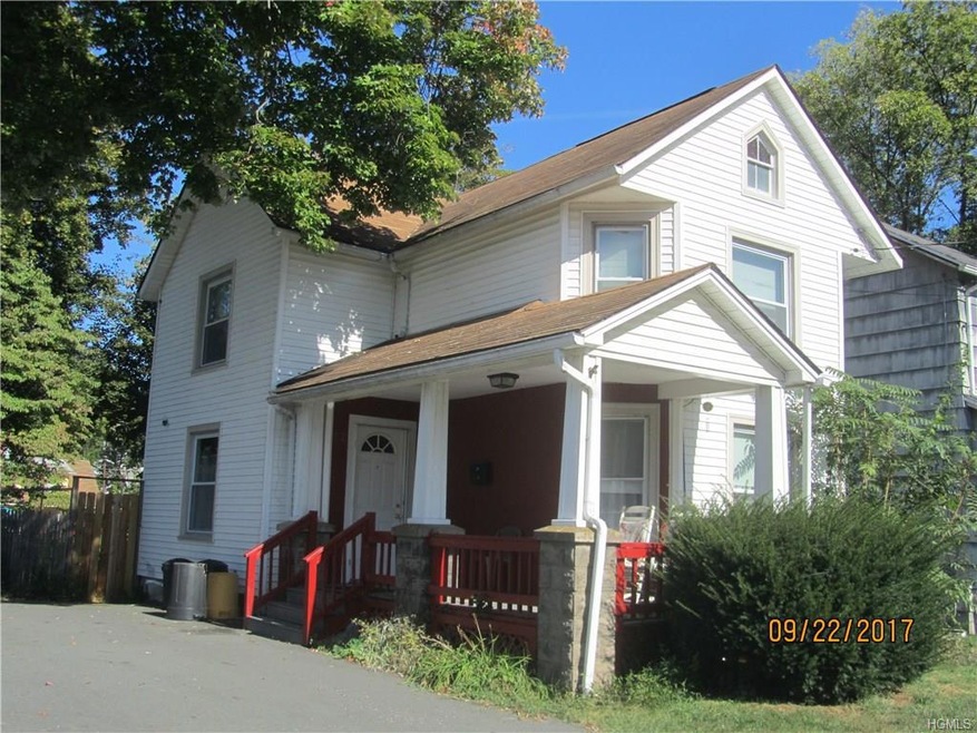 82 Franklin St, Port Jervis, NY 12771 - photo 1