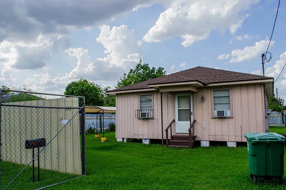 202 Oddo St, Houston, TX 77022 - photo 1