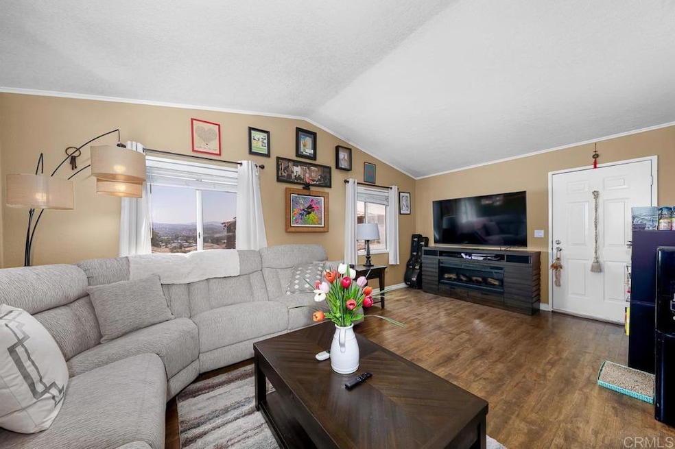 Pending $220,000 • Co-Listing Agent