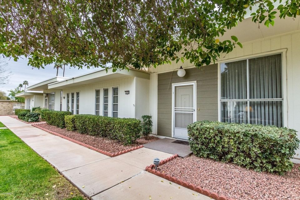 14206 N Newcastle Dr, Sun City, AZ 85351 - photo 1