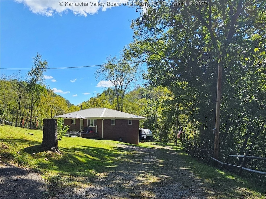 236 Buck Rd, Leon, WV 25123 - photo 1