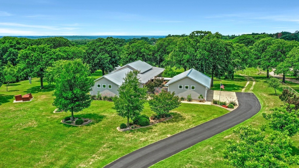 333 Oak Estates Rd, Pottsboro, TX 75076 - photo 1