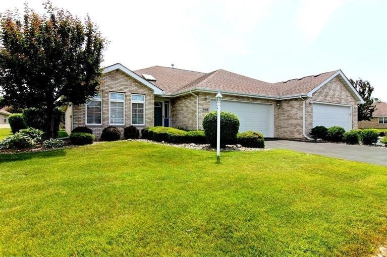 1040 Easy St unit B, Crown Point, IN 46307 - photo 1