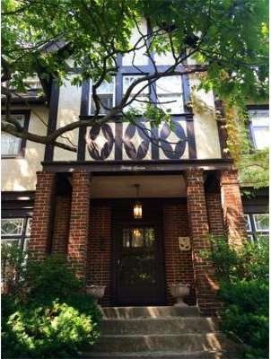 37 Sycamore St, Holyoke, MA 01040 - photo 1