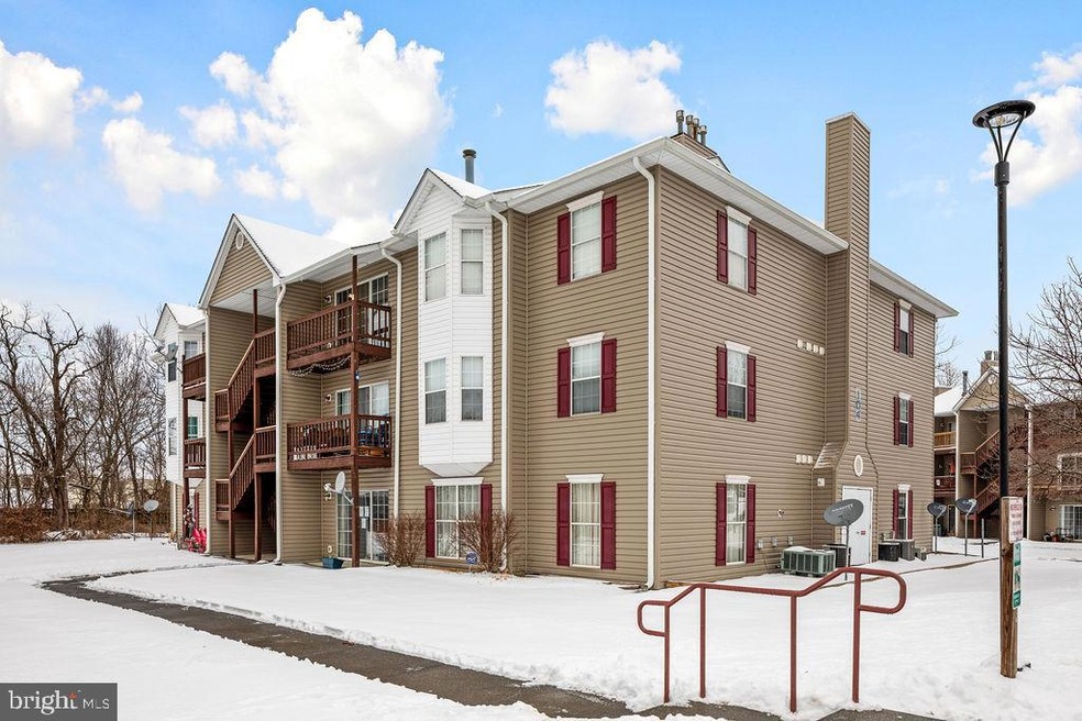 104 Timberlake Terrace unit 11, Stephens City, VA 22655 - photo 1