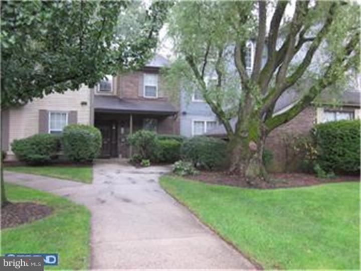 6033 Cedar Ct, Monmouth Junction, NJ 08852 - photo 1