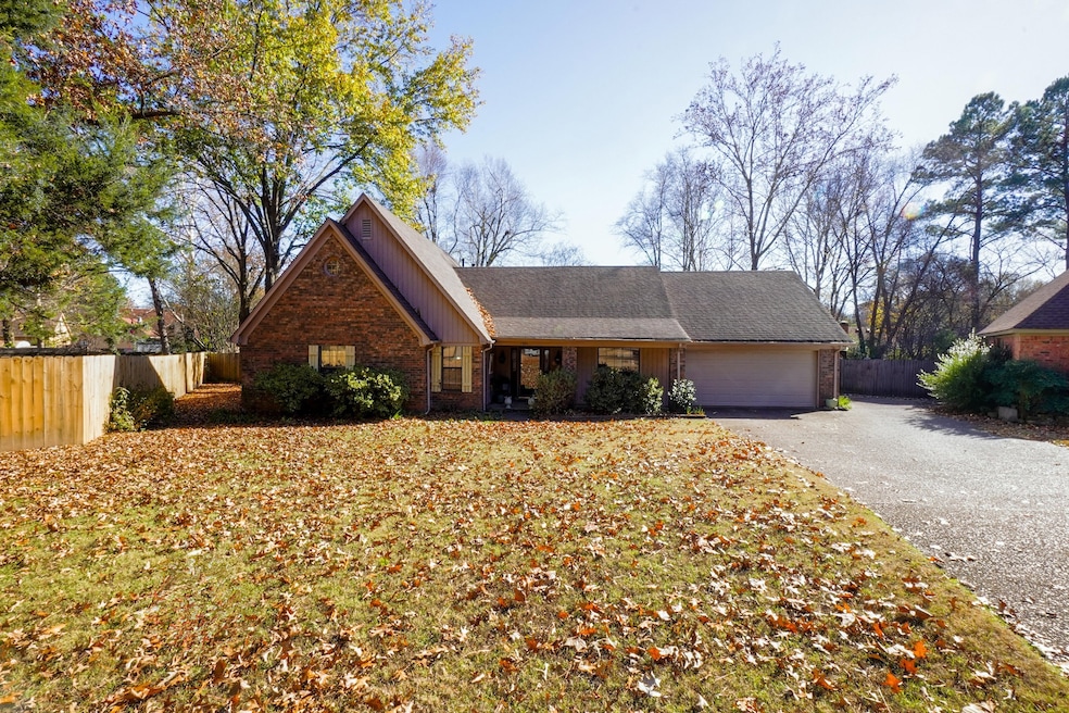 1994 Glendower Cove, Cordova, TN 38016 - photo 1