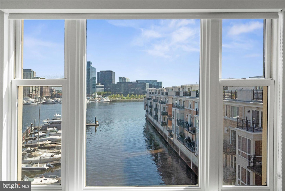 The Ritz-Carlton Residences, Baltimore, MD 21230 - photo 1