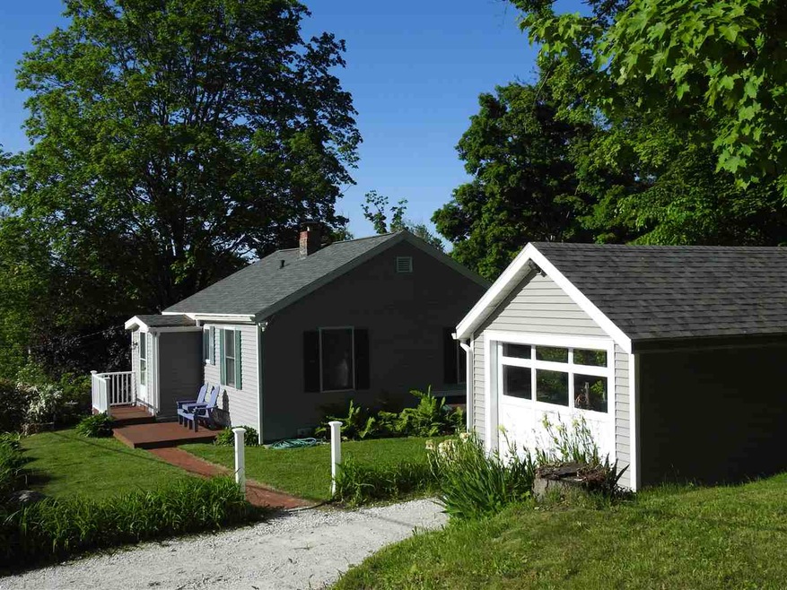 71 Vernon St, Rutland, VT 05701 - photo 1