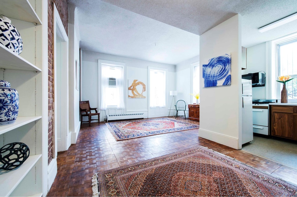 1326 Madison Ave unit 1, New York, NY 10128 - photo 1