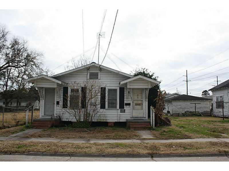 Exterior Front.