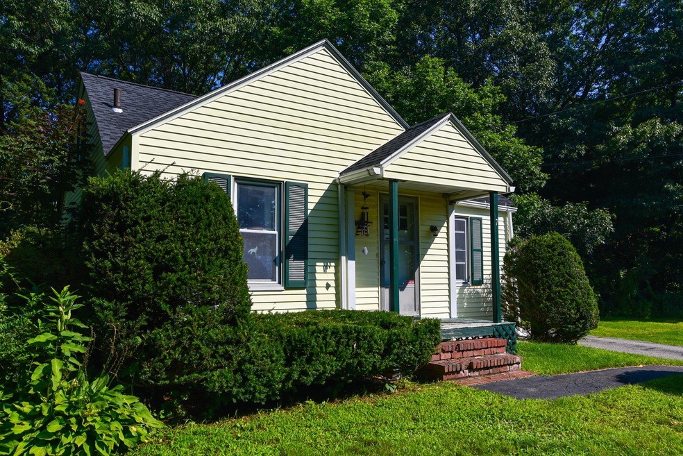 exterior.2