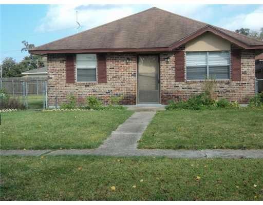 2784 Isabelle Dr, Marrero, LA 70072 - photo 1