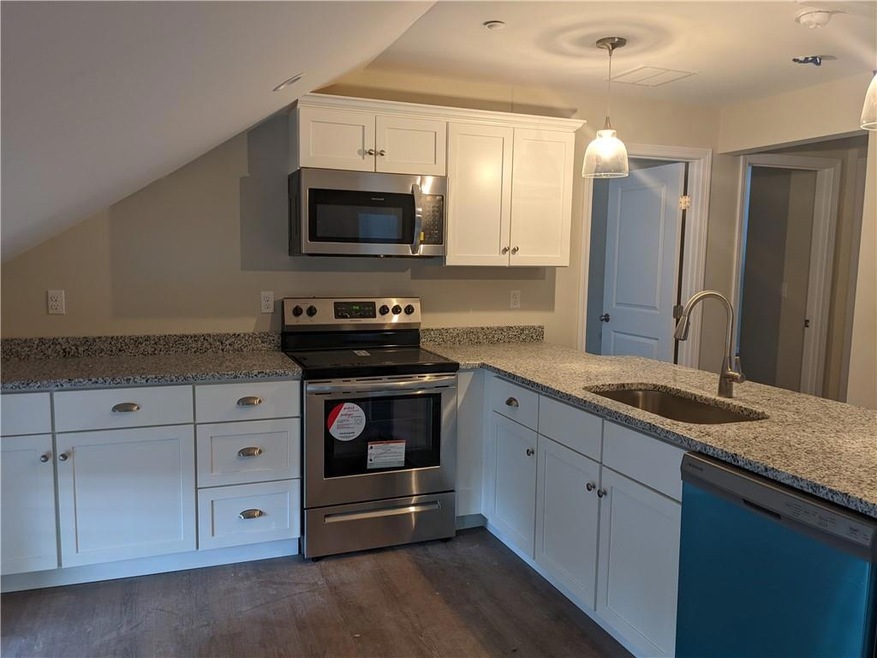 5 Hill St unit 3, Smithfield, RI 02917 - photo 1