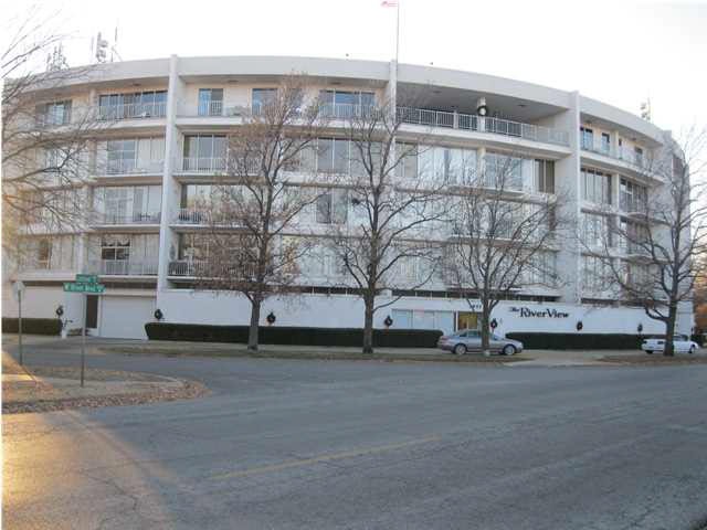 Street View of Complex