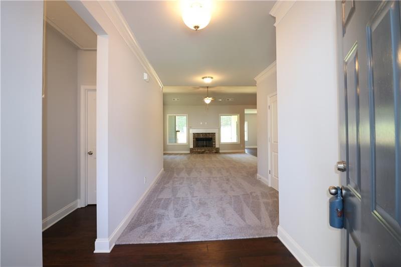 564 Wilbur Dr, Hoschton, GA 30548 - photo 1