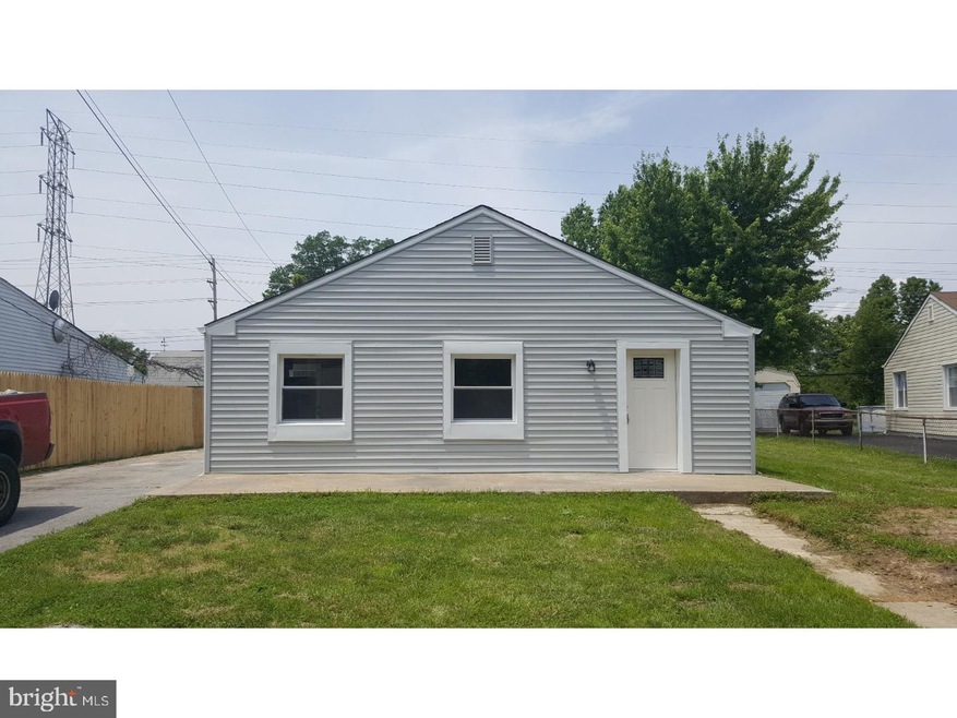 309 Martin Dr, New Castle, DE 19720 - photo 1