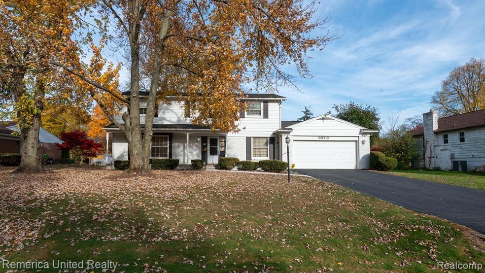 6619 Perham Dr, West Bloomfield, MI 48322 - photo 1