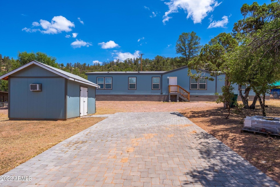2-web-or-mls-1020 W Bridle Path Ln (01)