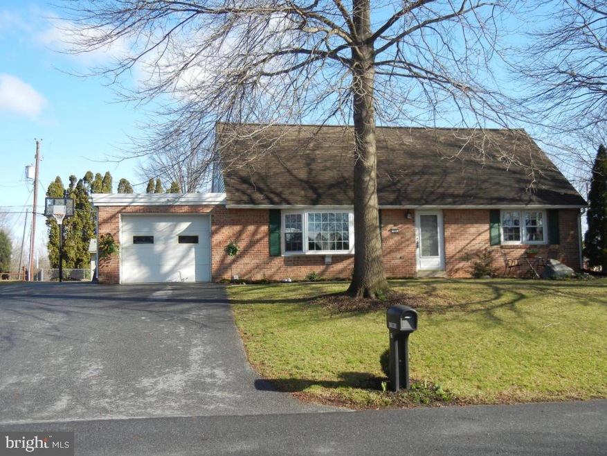 57 Redwood Cir, Ephrata, PA 17522 - photo 1