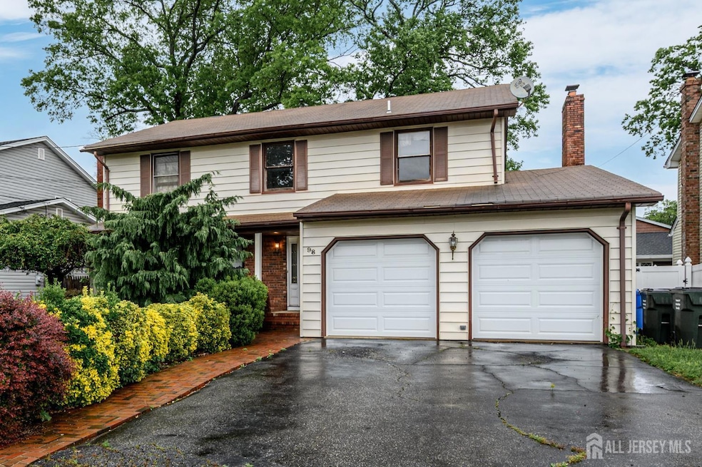 Sold $675,000 • Co-Listing Agent