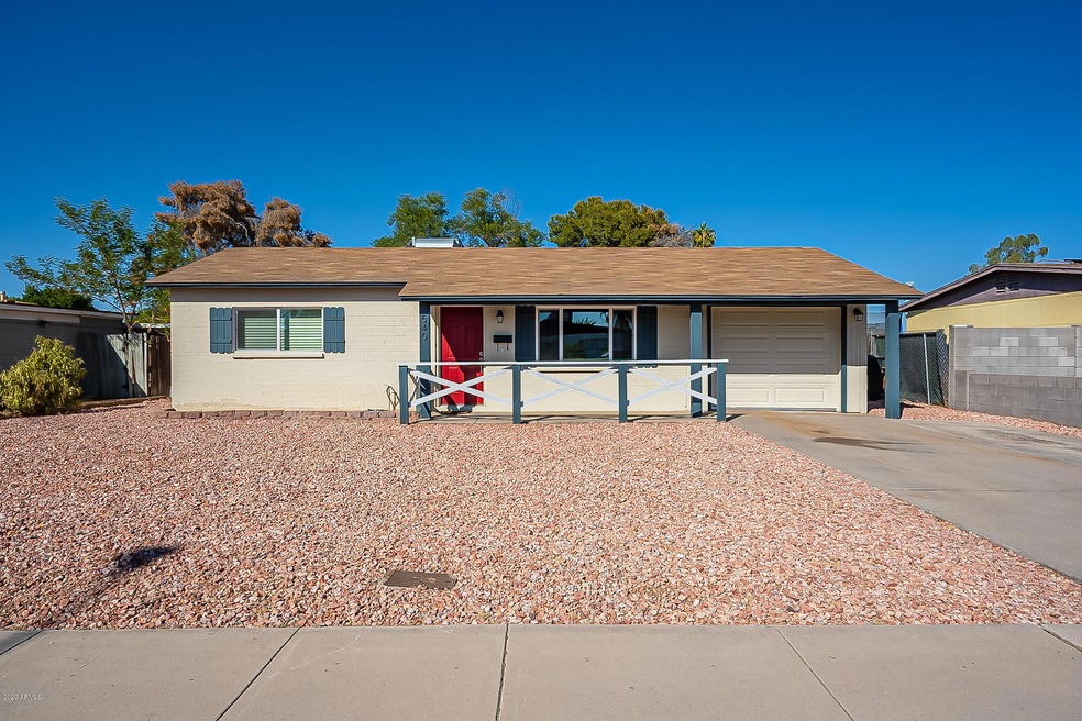 540 E Harmony Ave unit 4, Mesa, AZ 85204 - photo 1