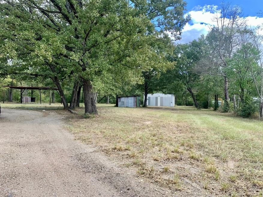 800 Eastwego Rd, Lufkin, TX 75901 - photo 1