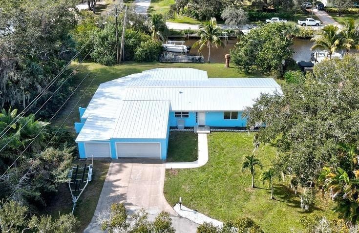 3001 Nassau Dr, Vero Beach, FL 32960 - photo 1