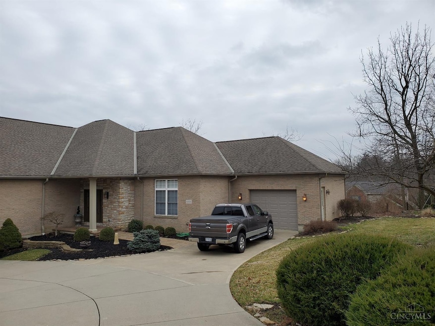 6255 Springdale Rd, Cincinnati, OH 45247 - photo 1