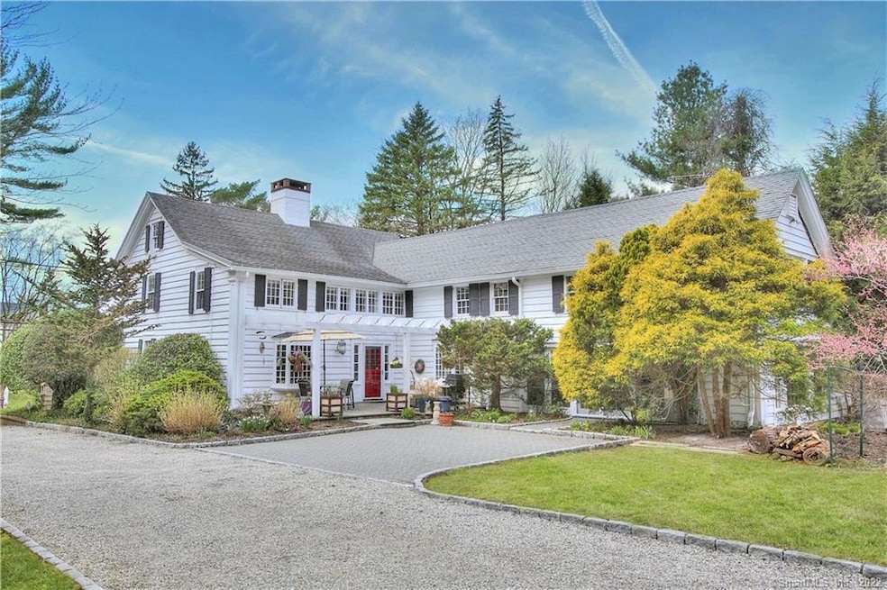 Welcome to 286 Richards Avenue!