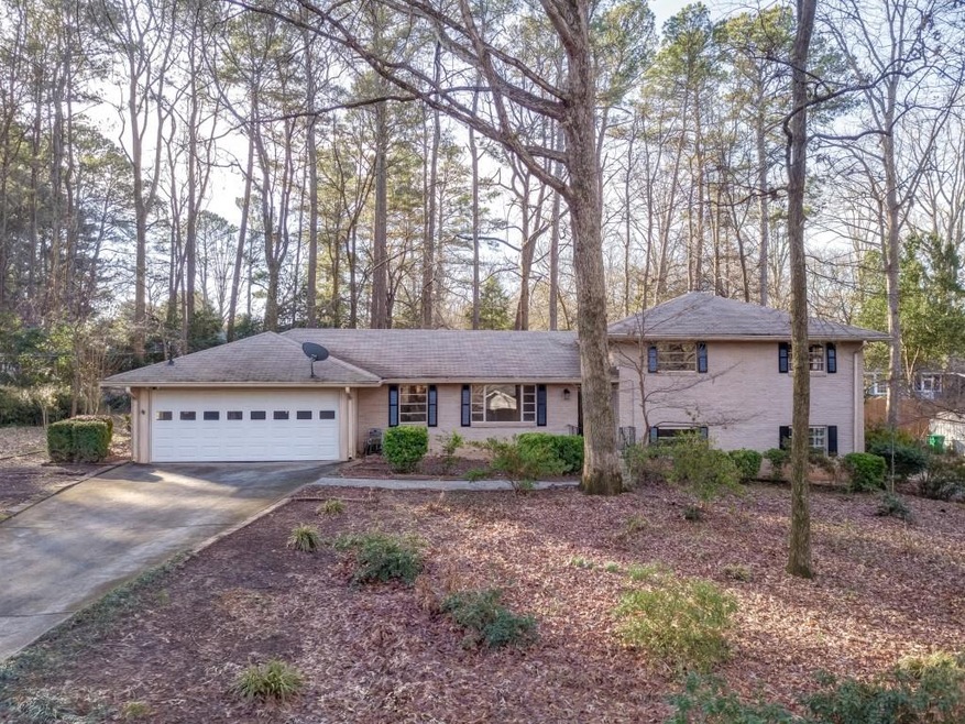 2310 Midvale Circle