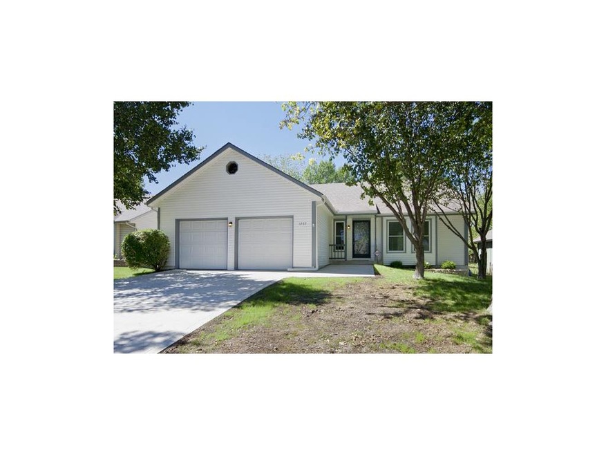 Fresh & updated ranch.