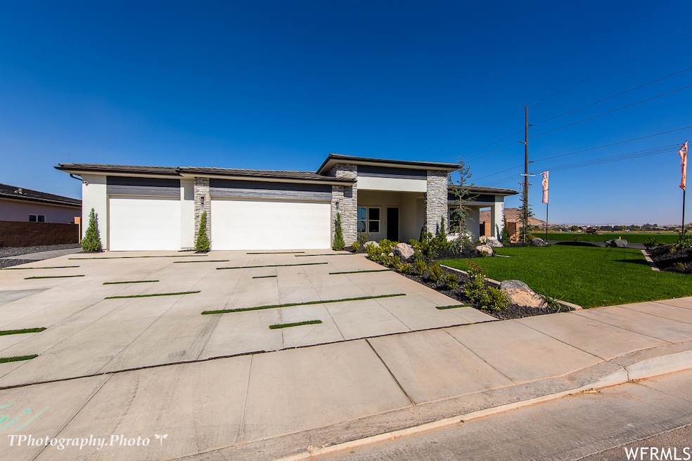 56 W Elinor Ln, Washington, UT 84780 - photo 1
