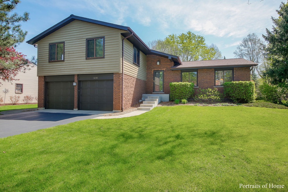 1648 Harris Ln, Naperville, IL 60565 - photo 1