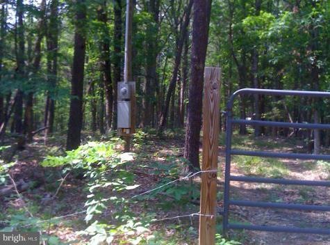 2 Wild Cat Ln, Rio, WV 26755 - photo 1