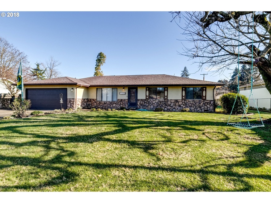 31563 Coburg Bottom Loop Rd, Eugene, OR 97408 - photo 1