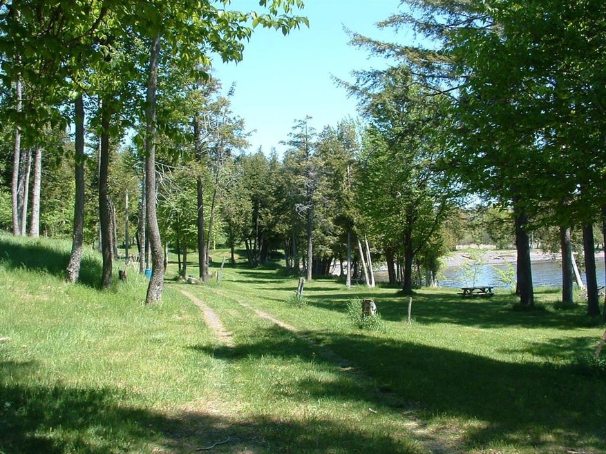 0 Coon Point unit 4798075, Alburgh, VT 05440 - photo 1