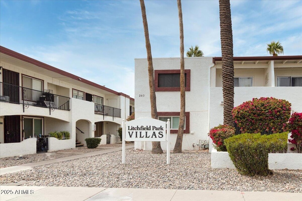 240 S Old Litchfield Rd unit 212, Litchfield Park, AZ 85340 - photo 1