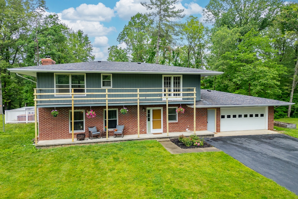 6901 S Sprague Rd, Columbus, IN 47201 - photo 1