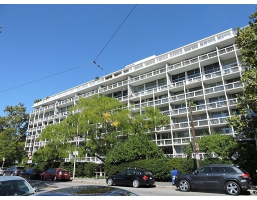 221 Mt Auburn unit 104, Cambridge, MA 02138 - photo 1