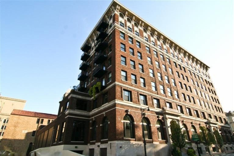Primary Photo
