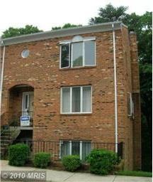 3754 Madison Ln, Falls Church, VA 22041 - photo 1