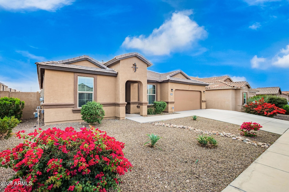 10773 W Swayback Pass, Peoria, AZ 85383 - photo 1