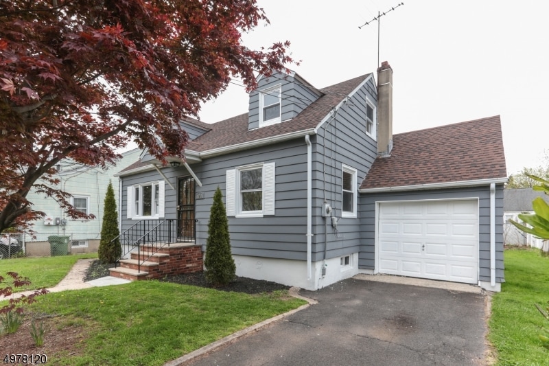 820 Hussa St, Linden, NJ 07036 - photo 1