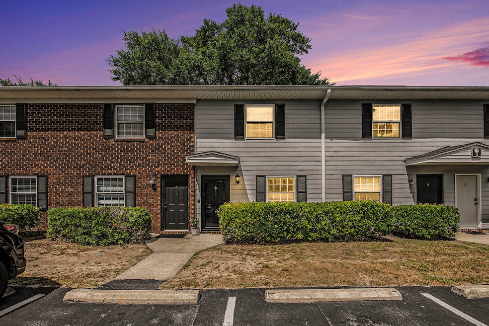 21 Rivers Point Row 3C