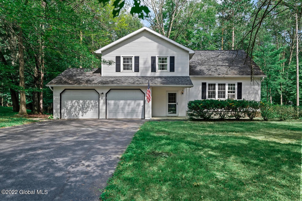 6 Wineberry Ln, Ballston Spa, NY 12020 - photo 1