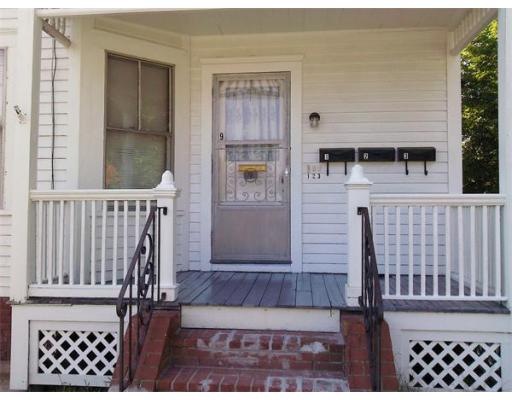 9 Willow St unit 1, Whitinsville, MA 01588 - photo 1